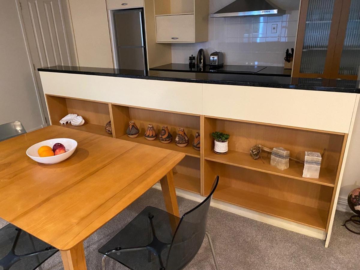 West End Precinct 2 Bedroom Apartment Close To Walkway And Ocean New Plymouth Eksteriør billede